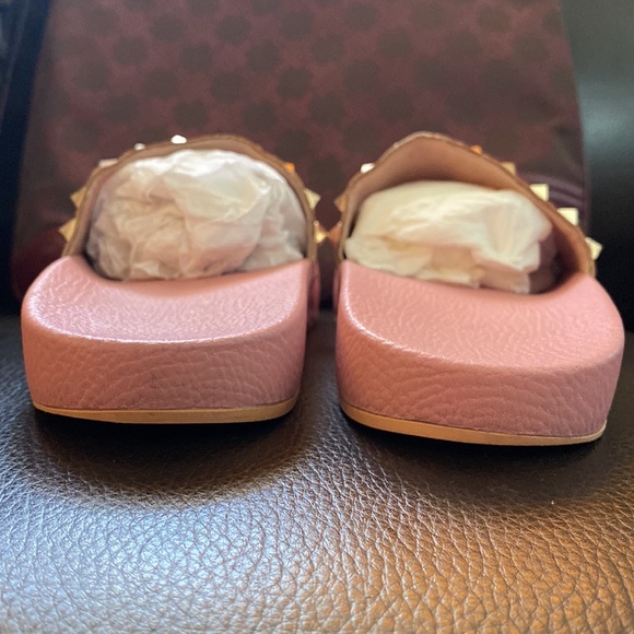 VALENTINO ROCKSTUD ACCENTS SLIDES - Picture 10 of 16